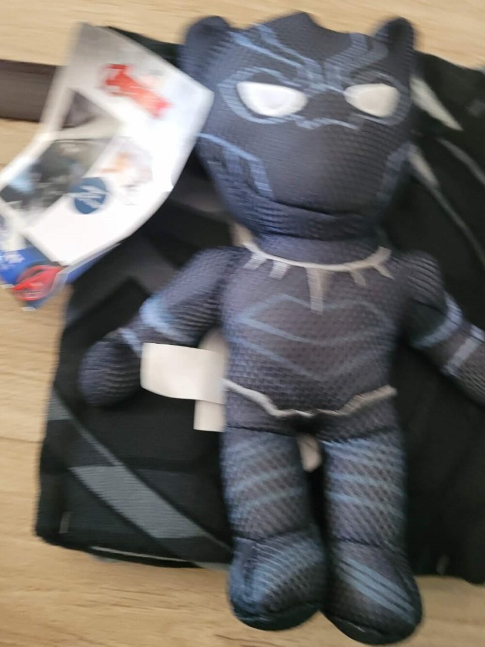new MARVEL AVENGERS BLACK PANTHER BATH BUDDIES SET towel & toy